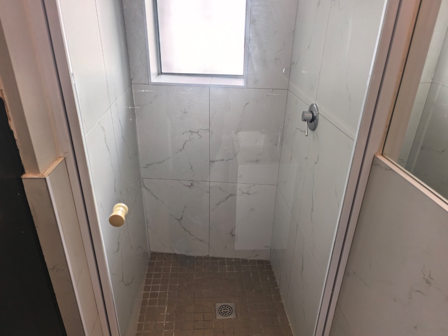 To Let 2 Bedroom Property for Rent in Gardens Western Cape